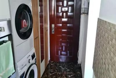 Apartament cu 3 camere semidecomandat în Big - 11