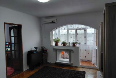 Apartament cu 2 camere semidecomandat în Olari - 3