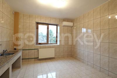 Vila spatioasa cu 13 camere | 572mp utili | 1321mp teren - 16