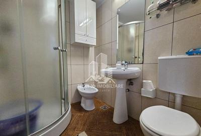 Casă cu 3 camere cu Teren 527 Mp în Central - 9