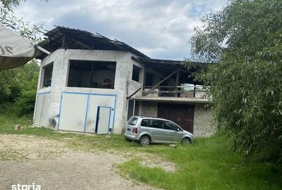 Casă cu 4 camere cu Teren 328 Mp în Lunca - 2