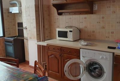 Apartament cu 3 camere în Ultracentral