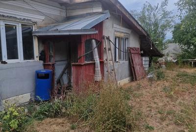 Casă cu 5 camere cu Teren 600 Mp în Central