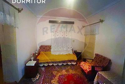 Casă cu 4 camere cu Teren 2000 Mp în Buciumi - 7