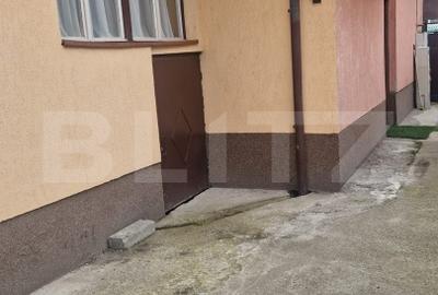 Casa in inima Rasnovului , 5 camere teren 400 mp individuala , intabulata - 5