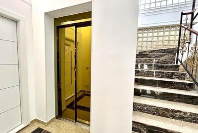 Discount mare, 2 camere lux, gata de mutare, comision 0 - 10