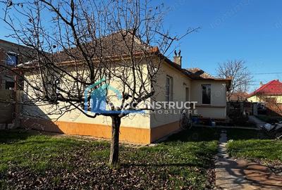 Casă cu Canalizare în Giarmata - 1