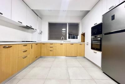 COMPLET MOBILAT / LOC PARCARE /SPATII DEPOZITARE - 1