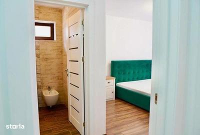 Apartament cu 3 camere decomandat, mobilat în Tractorul - 3