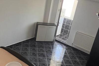 Apartament cu 2 camere decomandat în Plantelor - 4
