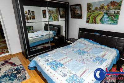 Casă cu 5 camere cu Teren 378 Mp în Central - 9