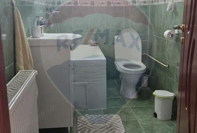 Casă cu 5 camere cu Teren 1375 Mp în Dârlos - 14