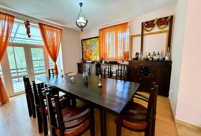 Vila Impunatoare cu Piscina pentru Familie sau Investitie Turistica - 8