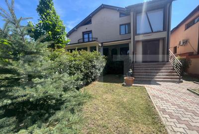 Casa / Apartament 151 mp utili, curte individuala, zona Lapu - 15