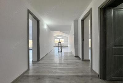 Casă cu 4 camere cu Teren 308 Mp în Giulești - 11