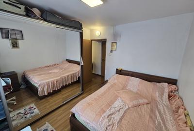 Apartament cu 2 camere decomandat în Titan - 4