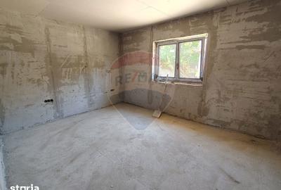 Casă cu 4 camere cu Teren 500 Mp în Central - 10