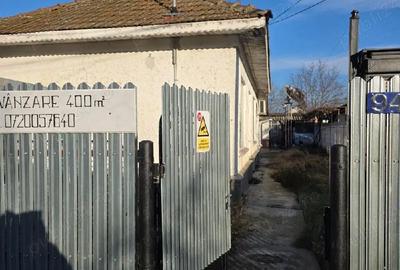 Casă cu Teren 400 Mp în Central - 1
