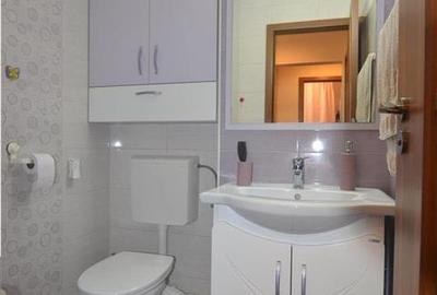 Apartament 3 camere decomandat ,2 bai ,etaj intermediar Tractorul - 7