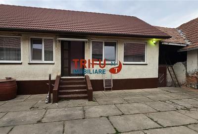 Casă cu 4 camere cu Teren 1284 Mp în Ighiu - 1