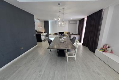 Duplex P+E+M ,suprafata teren 350mp,amprenta 102mp,construita 306mp,utilata/mob - 8