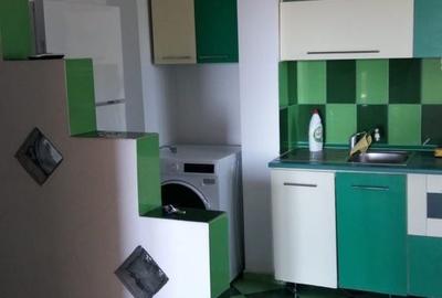 Apartament cu 3 camere decomandat, mobilat în Brâncoveanu