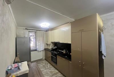 Tomis Nord apartament 3 camere semidecomandat termen scurt - 12