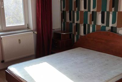 Apartament cu 2 camere decomandat în Decebal