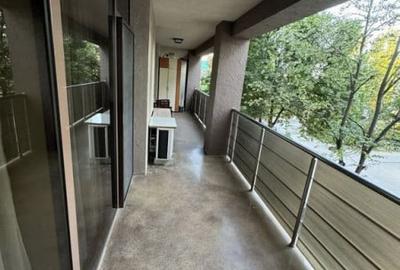 Apartament cu 3 camere semidecomandat, mobilat în Nord - 6
