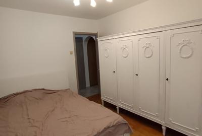 Inchiriere - Apartament 3 Camere - Teiul Doamnei - Plan Secund - 3