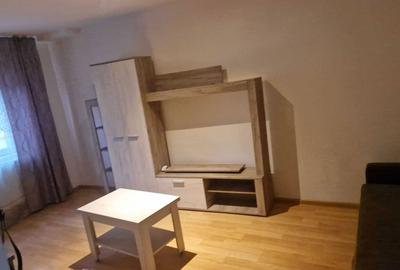 Garsonieră semidecomandată în Găvana - 1