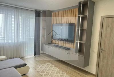 Apartament cu 2 camere decomandat, mobilat în Tractorul - 3