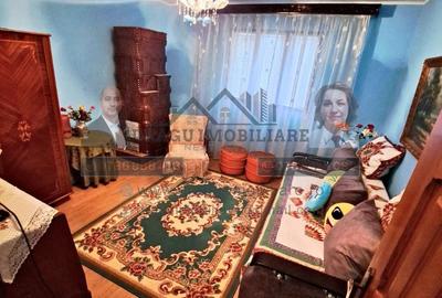 Casă individuală cu 6 camere cu Canalizare în Est - 8