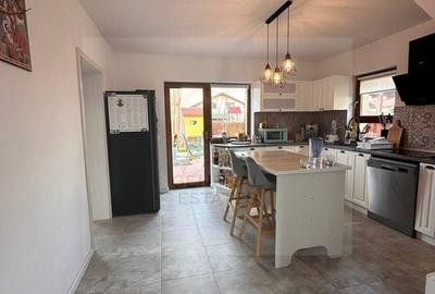 Casă modernă de vânzare în Cristian, Brașov - 9