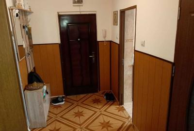 Apartament cu 3 camere decomandat în Titan - 6
