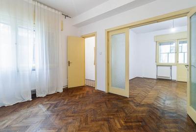 2 camere de vanzare cu potential-Calea Victoriei, parter inalt, curte interioara 2 camere de vanzare cu potential-Calea Victoriei, parter inalt, curte interioara - 4