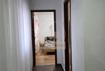 Apartament cu 2 camere decomandat în Podul de Fier - 8