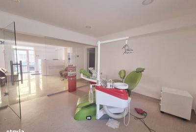 Spațiu comercial, de 90 mp, în Central - 8