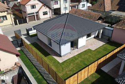 Casă cu 3 camere cu Teren 300 Mp în Central - 18