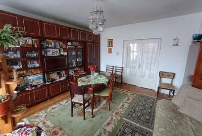Casă cu 3 camere cu Teren 300 Mp în Central - 6