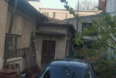 Teren+ Casa batraneasca - zona Domenii Teren+ Casa batraneasca - zona Domenii - 2