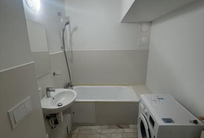 Garsoniera spatioasa, Ultracentral - 5