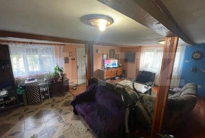 Casa de vanzare cu gradina, 5 camere,  Nojorid - 1