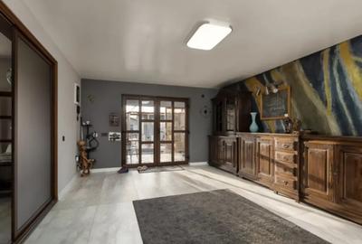 Casă cu 7 camere cu Teren 846 Mp în Puchenii-Moșneni - 11