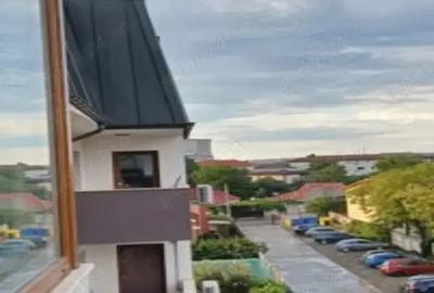 Apartament cu 2 camere decomandat în Central - 1