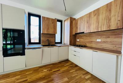 Pipera - 5 Camere  || Prima Inchirere || Piscina || Garaj - 4