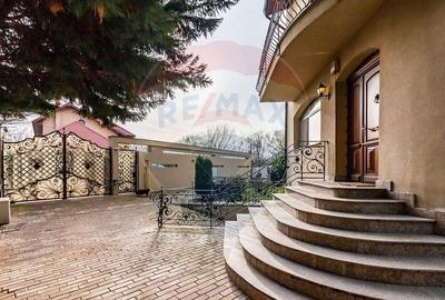 VANZARE EXCLUSIVA VILA PREMIUM IN PIPERA - STRADA PETRU RARES NR. 16 VANZARE EXCLUSIVA VILA PREMIUM IN PIPERA - STRADA PETRU RARES NR. 16 - 22