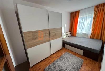 Apartament 3 camere cf 1 decomandat zona Centru - 4