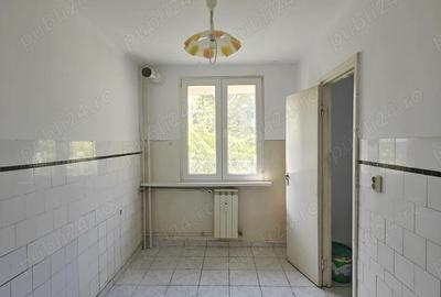 Apartament cu 3 camere semidecomandat în Drumul Taberei - 1