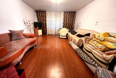 Casă cu 3 camere cu Teren 200 Mp în Central - 1